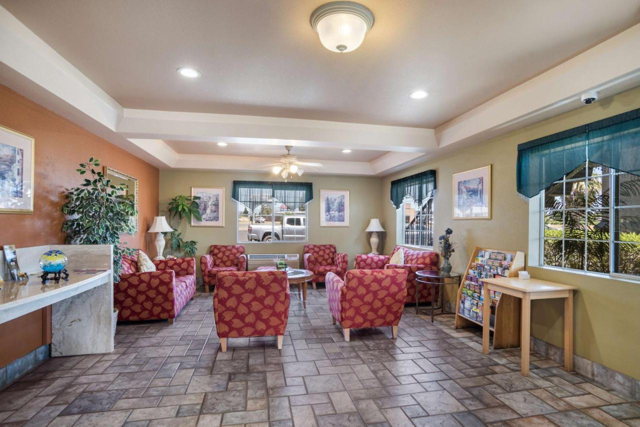 Surestay Hotel By Best Western Ukiah Exterior foto